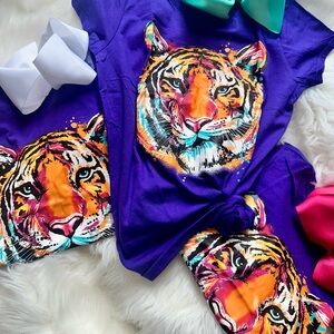 💜🐅💜ANY TIGER FANS OUT THERE💜🐅💜